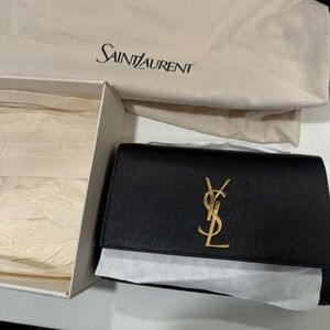 YSL KATE MEDIUM